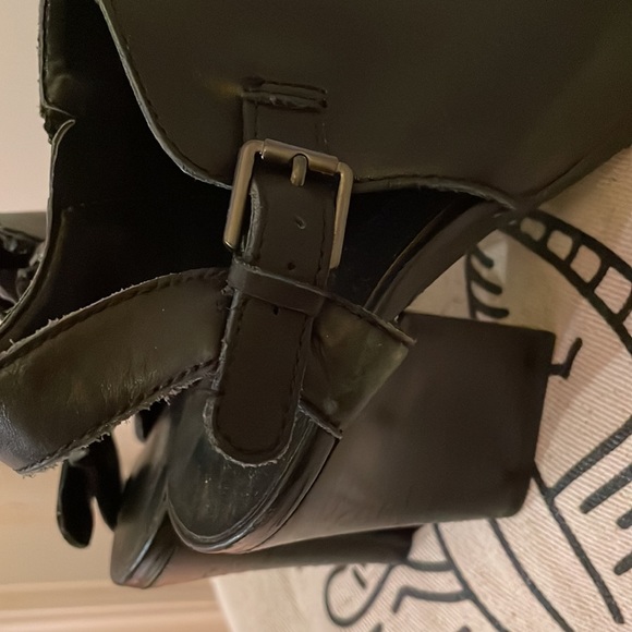 Women’s size 5, a bit over 3 inches tall - Picture 4 of 7